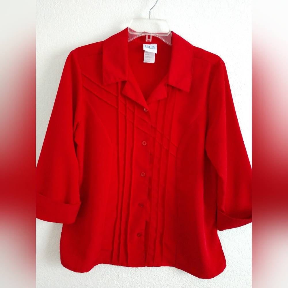 BFA Classics Red Blouse Shirt 3/4 Sleeve Button Front Size Medium Chest 36"